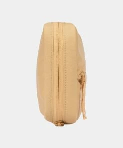 Incase Accessory Organizer with Bionic Sand -Men's Travel and Luggage http3A2F2Fstatic.theiconic.com .au2Fp2Fincase 4719 0919631 5