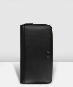 JETT BLACK Jett Travel Organiser Black -Men's Travel and Luggage http3A2F2Fstatic.theiconic.com .au2Fp2Fjett black 9233 439529 3