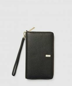 Kinnon Hemingway Travel Wallet Black