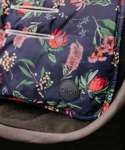 OiOi Reversible Pram Liner Botanical -Men's Travel and Luggage http3A2F2Fstatic.theiconic.com .au2Fp2Foioi 5623 9585441 4