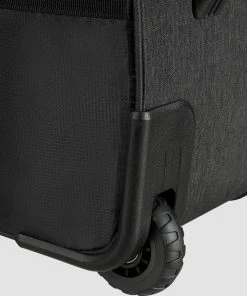 Samsonite Rewind Duffle Wheeled 68cm Black -Men's Travel and Luggage http3A2F2Fstatic.theiconic.com .au2Fp2Fsamsonite 6706 910497 7