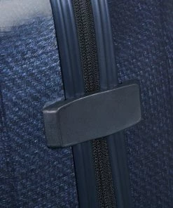 Samsonite Cosmolite 3.0 Spinner 81/30 Midnight Blue -Men's Travel and Luggage http3A2F2Fstatic.theiconic.com .au2Fp2Fsamsonite 8204 476497 5