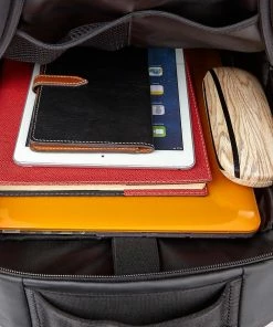 Samsonite Red Haesol M Backpack Black -Men's Travel and Luggage http3A2F2Fstatic.theiconic.com .au2Fp2Fsamsonite red 5555 6221601 4