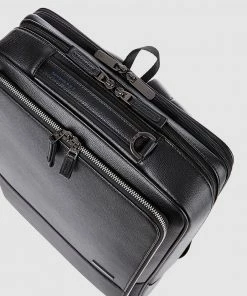 Samsonite Red Dawone Backpack Black -Men's Travel and Luggage http3A2F2Fstatic.theiconic.com .au2Fp2Fsamsonite red 5595 7221601 5