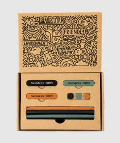 Samsonite Red TOIIS C 68cm Spinner Case Expandable Ink Black -Men's Travel and Luggage http3A2F2Fstatic.theiconic.com .au2Fp2Fsamsonite red 8569 3558501 6