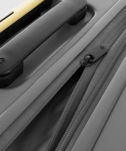 Samsonite Red TOIIS L 75cm Spinner Case Expandable Iron Grey -Men's Travel and Luggage http3A2F2Fstatic.theiconic.com .au2Fp2Fsamsonite red 8660 1658501 8