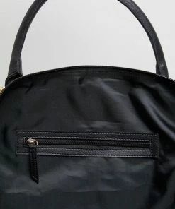 Staple Superior Downtown Weekender All Black -Men's Travel and Luggage http3A2F2Fstatic.theiconic.com .au2Fp2Fstaple superior 2248 629119 4