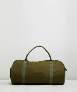 Staple Superior Everyday Weekender Khaki -Men's Travel and Luggage http3A2F2Fstatic.theiconic.com .au2Fp2Fstaple superior 8884 829119 3