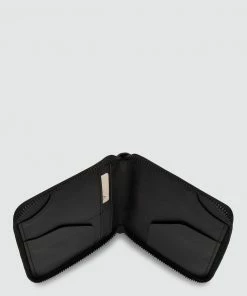 Status Anxiety Vow Travel Wallet Black -Men's Travel and Luggage http3A2F2Fstatic.theiconic.com .au2Fp2Fstatus anxiety 7410 8648821 4