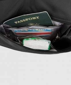 Travelon Classic Messenger Bag Black -Men's Travel and Luggage http3A2F2Fstatic.theiconic.com .au2Fp2Ftravelon 3007 521059 3