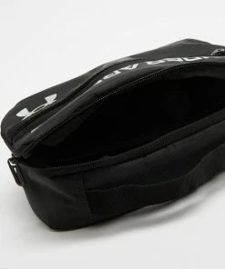 Under Armour UA Contain Travel Kit Black, Pitch Grey & Metallic Silver -Men's Travel and Luggage http3A2F2Fstatic.theiconic.com .au2Fp2Funder armour 6406 0045911 3